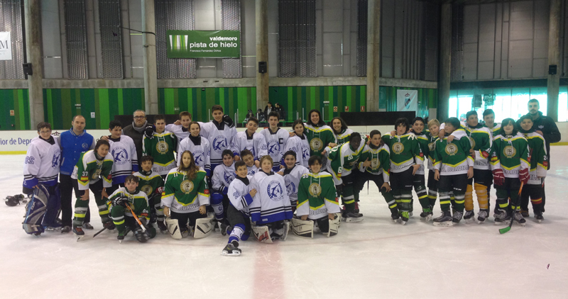 Victorioso doble enfrentamiento del Club Hielo Huarte en Madrid